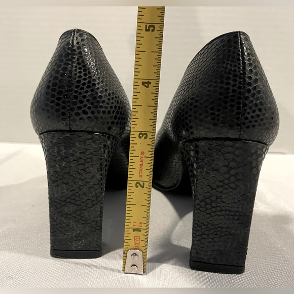 STUART WEITZMAN Black Leather Snake Print Square Toe Block Heels Women’s Size 6 - Picture 5 of 7